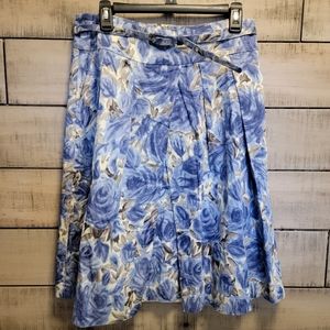 Beautiful Talbots skirt with belt